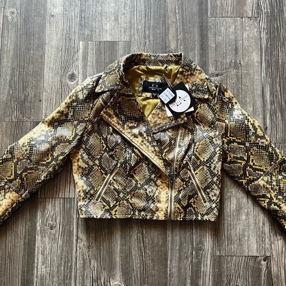 Faux snake skin jacket - Picture 1 of 2